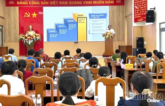 Xã Hòa Trí phổ biến, quán triệt Chỉ thị số 07 và các văn bản của Tỉnh ủy
