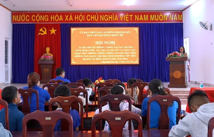 Xã Đông Khánh Sơn tuyên truyền phòng, chống đuối nước, ma túy cho học sinh, sinh viên, đoàn viên