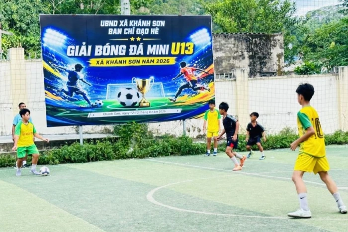 8 đội bóng tranh tài tại Giải bóng đá mini U13 xã Khánh Sơn năm 2026