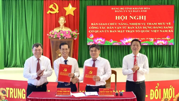 Đảng ủy xã Đại Lãnh tổ chức chuyển giao chức năng, nhiệm vụ tham mưu công tác dân vận