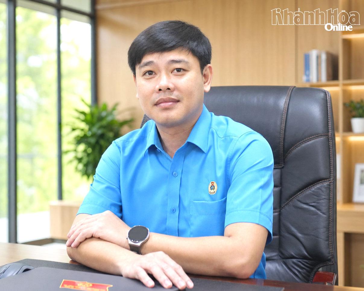 Ông Bùi Hoài Nam - Phó Chủ tịch Ủy ban MTTQ Việt Nam tỉnh, Chủ tịch LĐLĐ tỉnh.