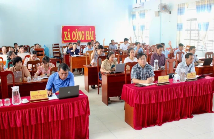 Xã Công Hải tập huấn kỹ năng ứng dụng AI trong thực hiện nhiệm vụ chuyên môn