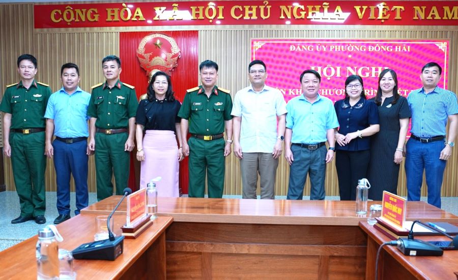 Đại diện hai đơn vị tại 