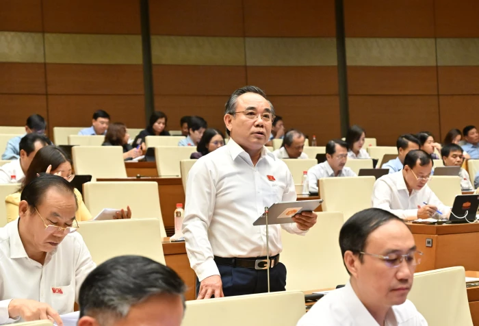 Cần hoàn thiện Luật Dầu khí theo hướng giao quyền đi đôi với kiểm soát