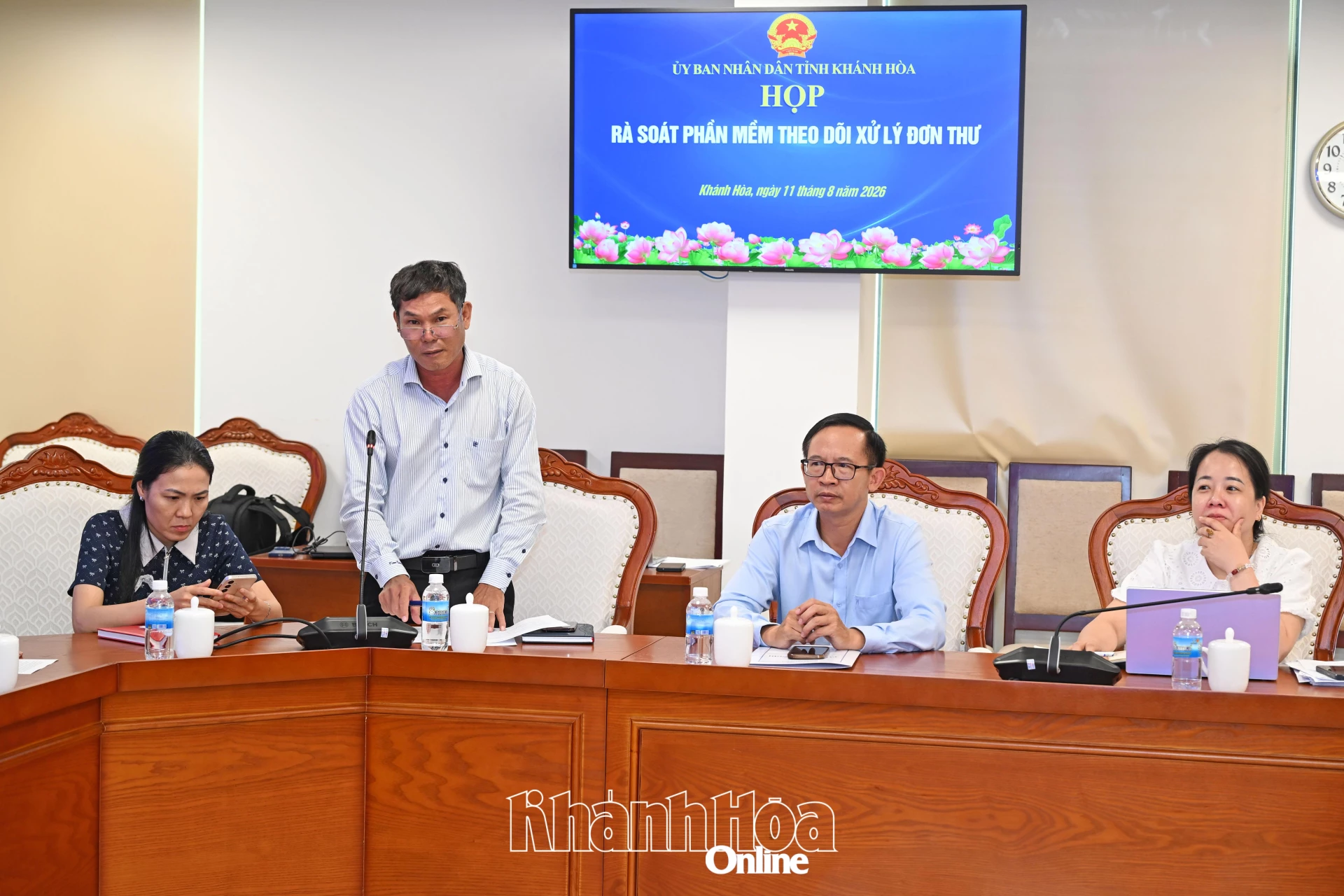 Lãnh đạo Sở Khoa học và Công nghệ phát biểu ý kiến.