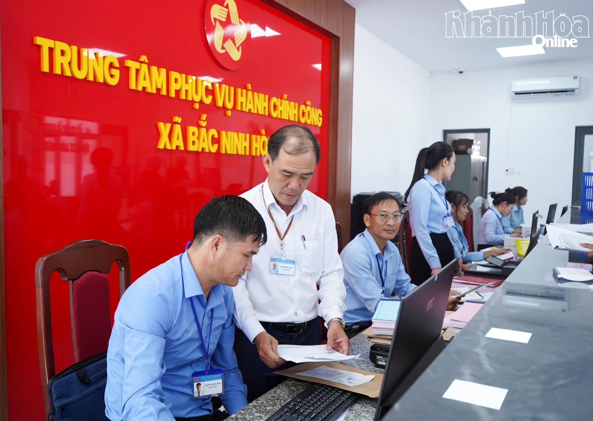 Kiểm tra tại Trung tâm Phục vụ hành chính công xã.