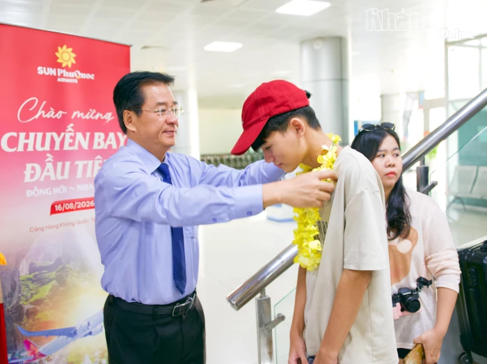 Khánh Hòa đón chuyến bay đầu tiên từ Đồng Hới