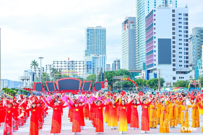 CHÀO MỪNG ĐẠI HỘI ĐẠI BIỂU LIÊN HIỆP CÁC TỔ CHỨC HỮU NGHỊ KHÁNH HÒA LẦN THỨ VIII, NHIỆM KỲ 2026 - 2031: Hội UNESCO tỉnh Khánh Hòa: Mở rộng giao lưu, quảng bá văn hóa