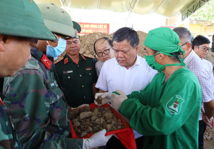 Đưa liệt sĩ trở về từ lòng đất thành cổ