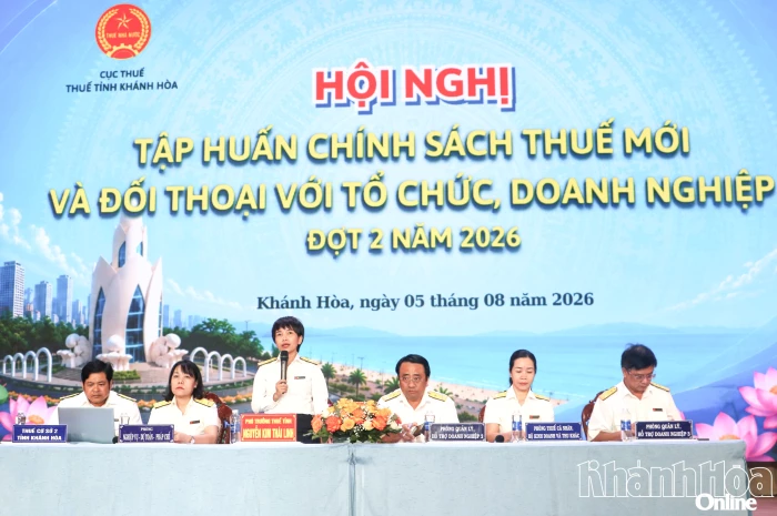 Thuế tỉnh Khánh Hòa phổ biến chính sách thuế mới và đối thoại với tổ chức, doanh nghiệp 