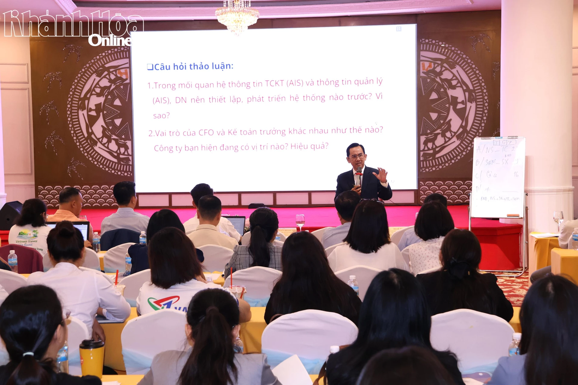 Thạc sỹ Quách Chánh Đại Thanh Tâm trình bày chuyên đề bí quyết quản trị tài chính.