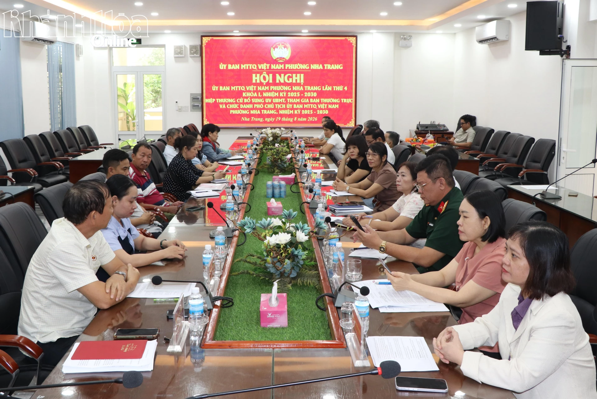 Quang cảnh hội nghị.