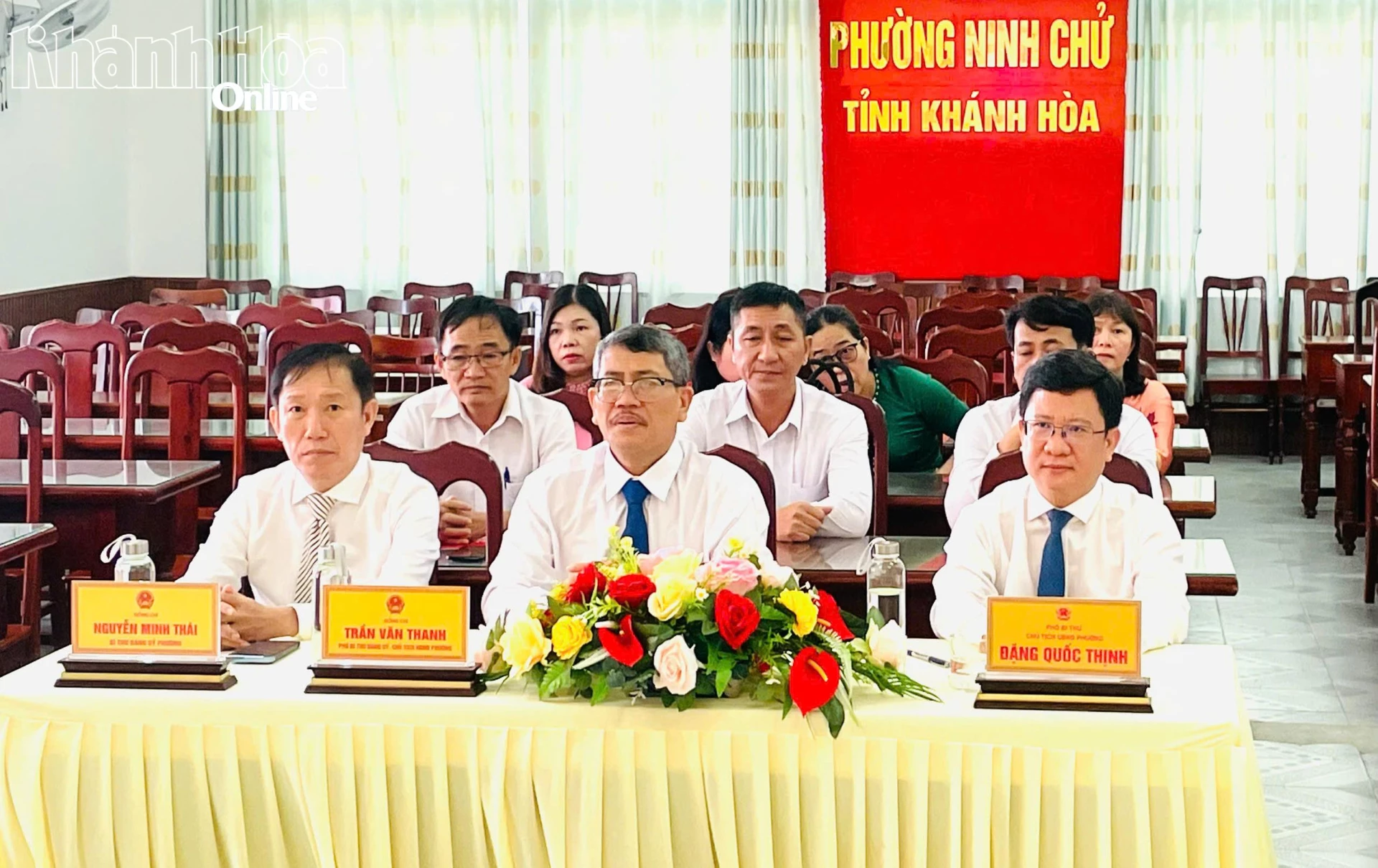 Các đại biểu dự hội nghị.