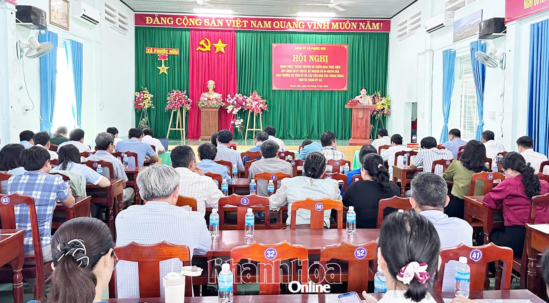 Quang cảnh hội nghị.