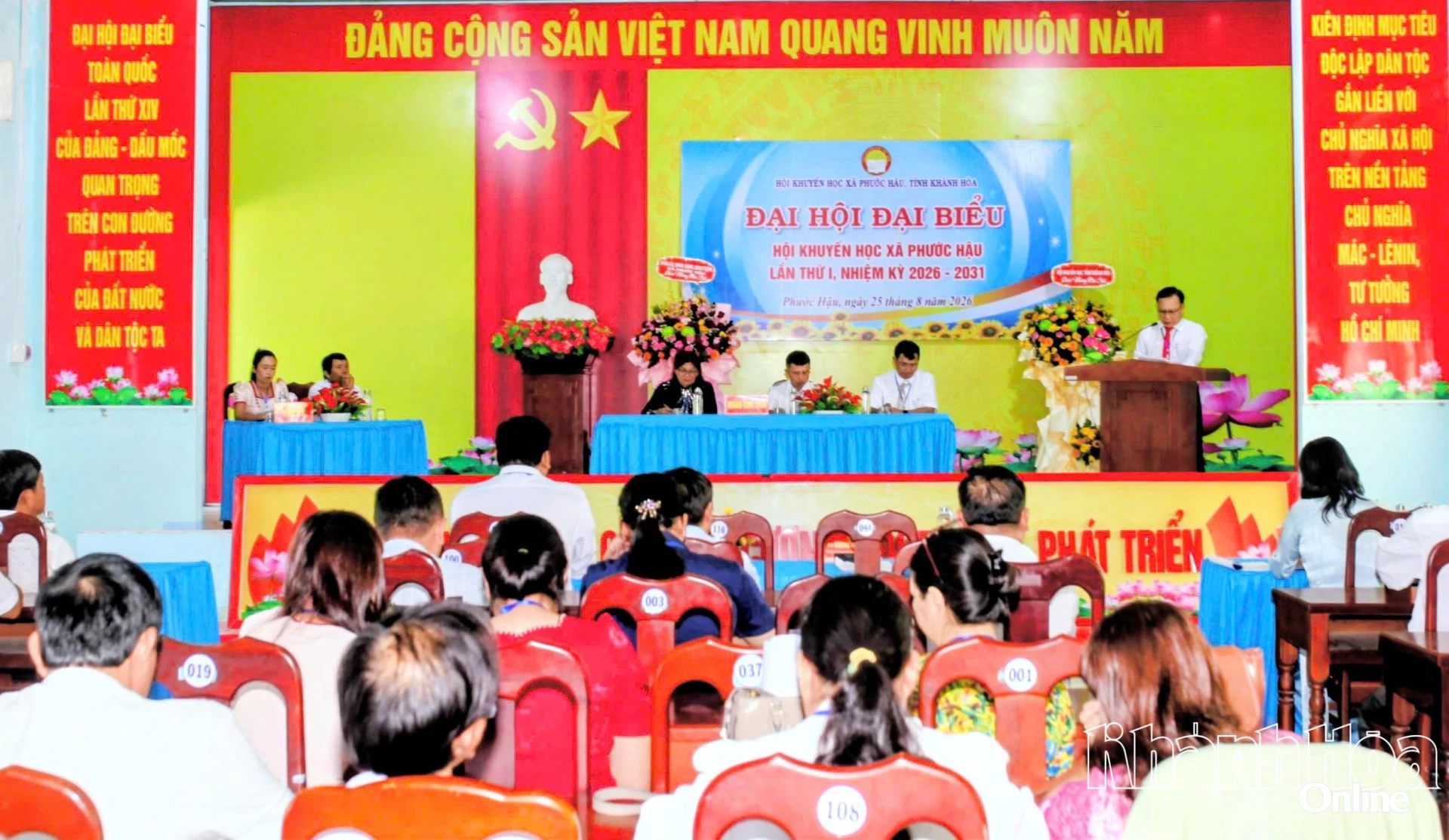 Quang cảnh đại hội.