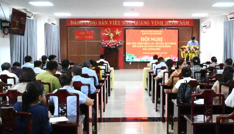 Quang cảnh hội nghị.