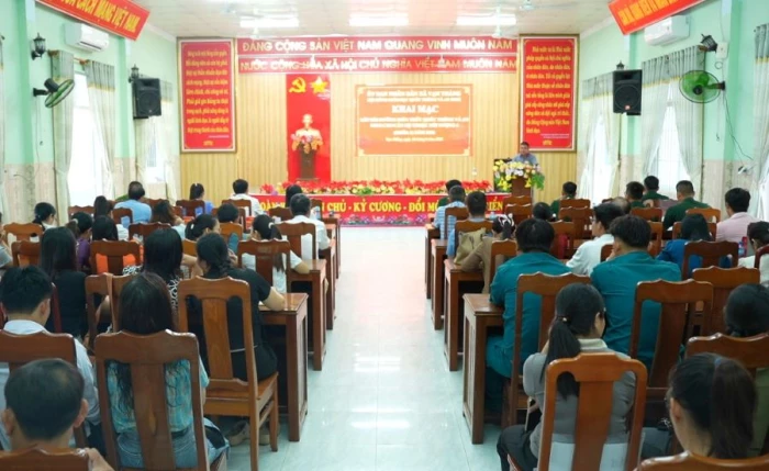 Xã Vạn Thắng bồi dưỡng kiến thức quốc phòng và an ninh cho 75 học viên 