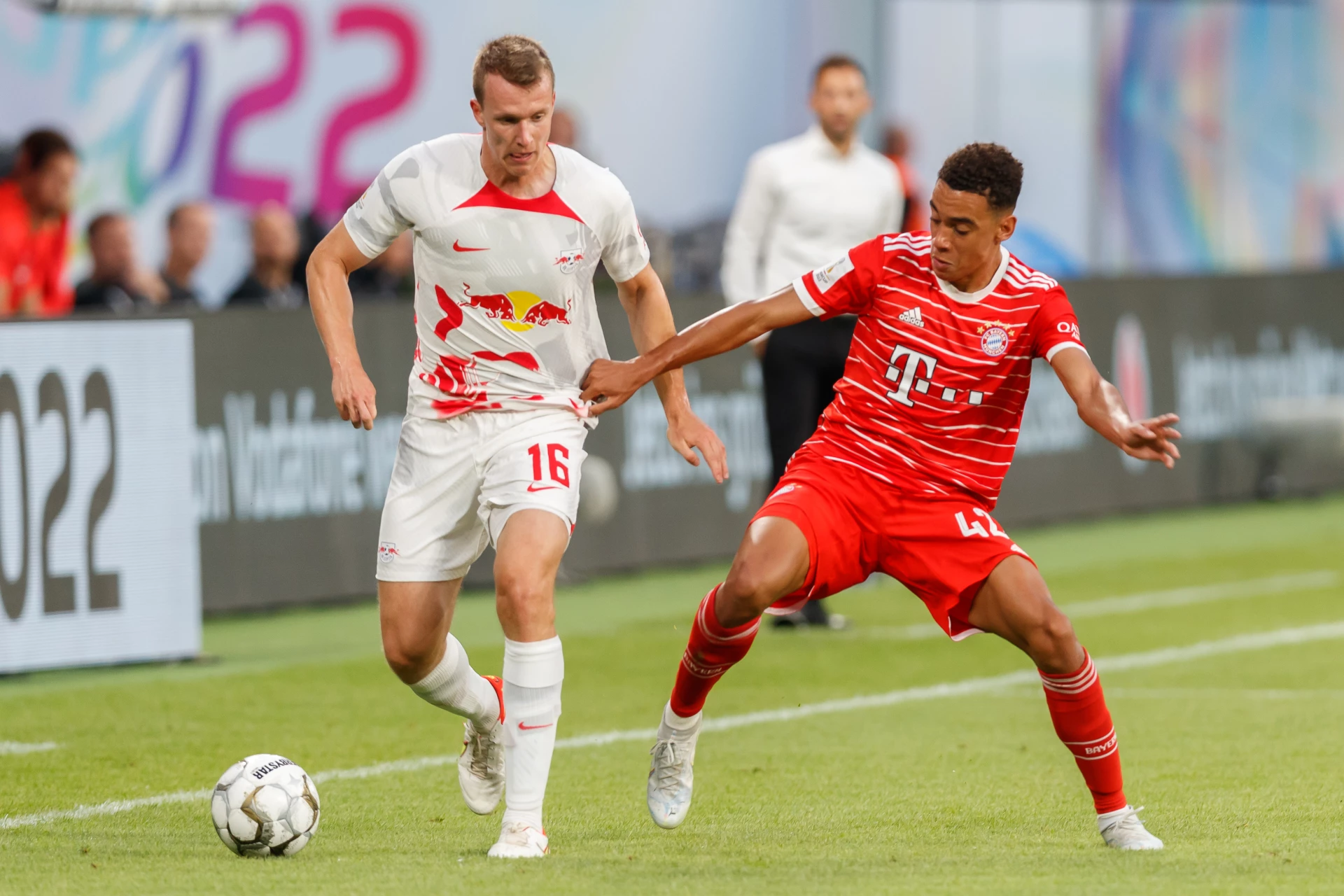 Bayern Munich sẽ tập trung vào thế hệ trẻ trong mùa giải mới 2026 - 2027? (Nguồn: Wikimedia Commons)