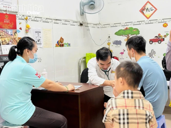 Bệnh viện Đa khoa Ninh Thuận phối hợp khám sàng lọc bệnh tim bẩm sinh miễn phí