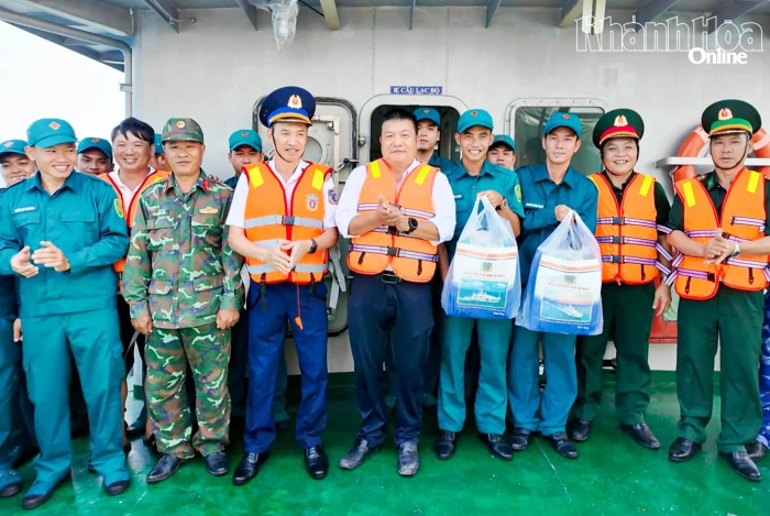 Kết nối những điểm tựa trên biển