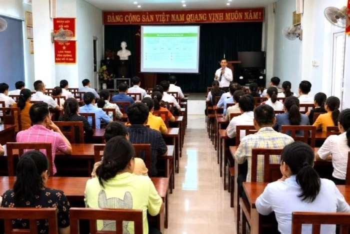 Tập huấn nâng cao quản lý, điều trị bệnh tăng huyết áp và đái tháo đường cho tuyến y tế cơ sở