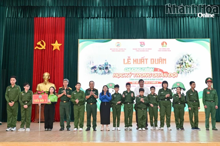 Xuất quân chương trình "Học kỳ trong quân đội" tỉnh Khánh Hòa năm 2026