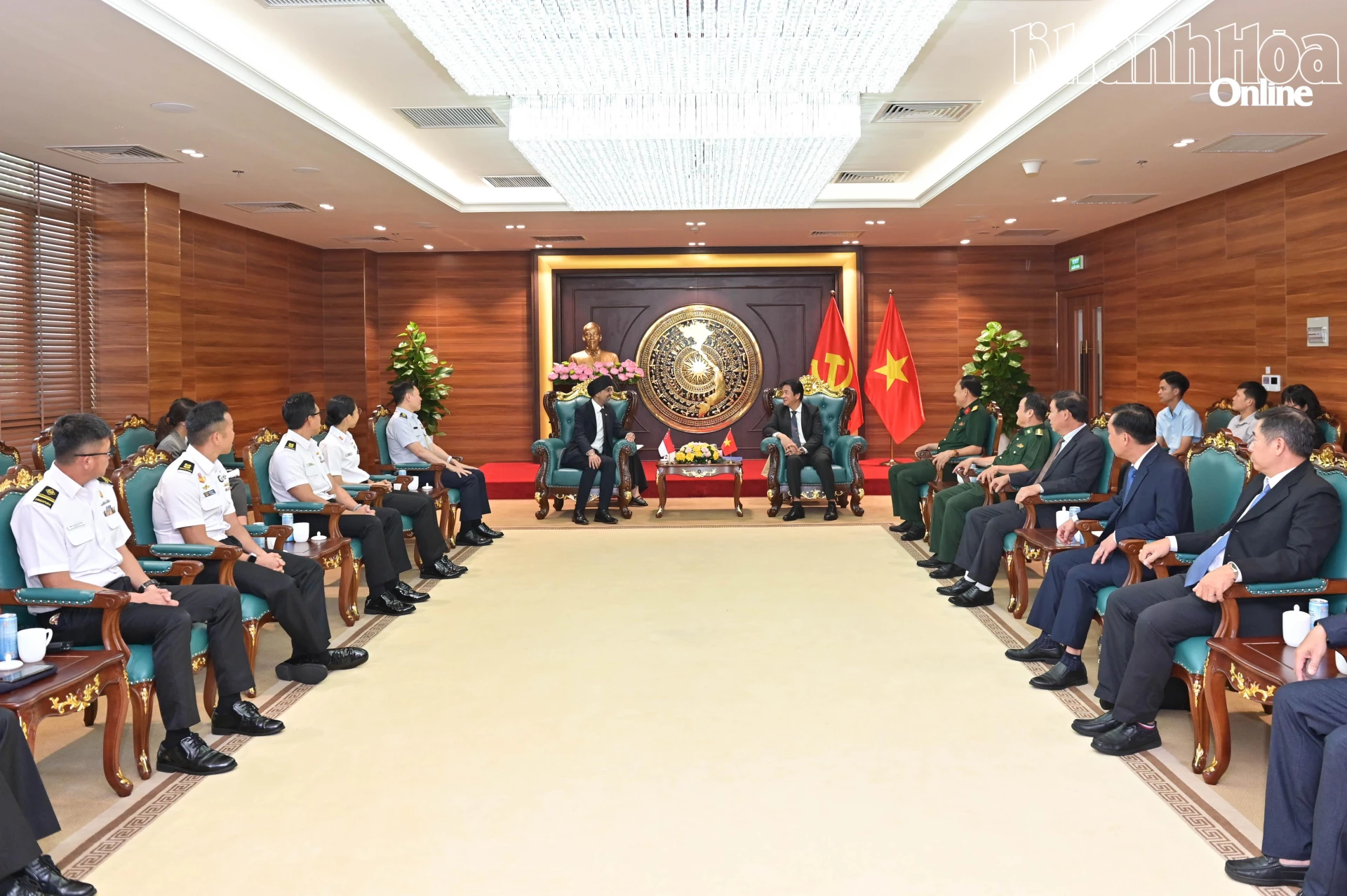 Quang cảnh buổi tiếp.
