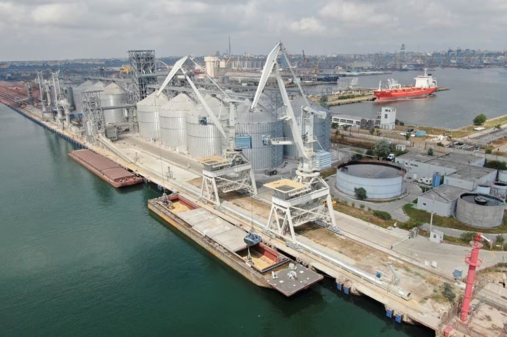 Một tàu chở ngũ cốc tại cảng Constanta, Romania ngày 1/8/2022. Ảnh: Reuters

