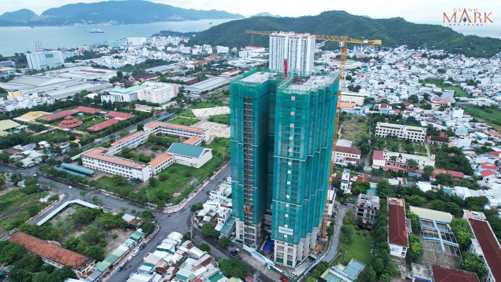 Tiến độ xây dựng 32/39 tầng, Grand Mark Nha Trang dự kiến cất nóc vào Quý II/2024