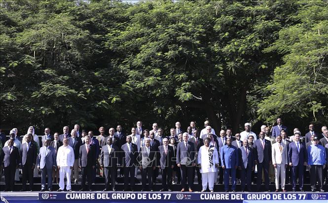 Các đại biểu chụp ảnh chung tại Hội nghị cấp cao G77 và Trung Quốc ở La Habana, Cuba ngày 15/9/2023. Ảnh: THX/TTXVN

