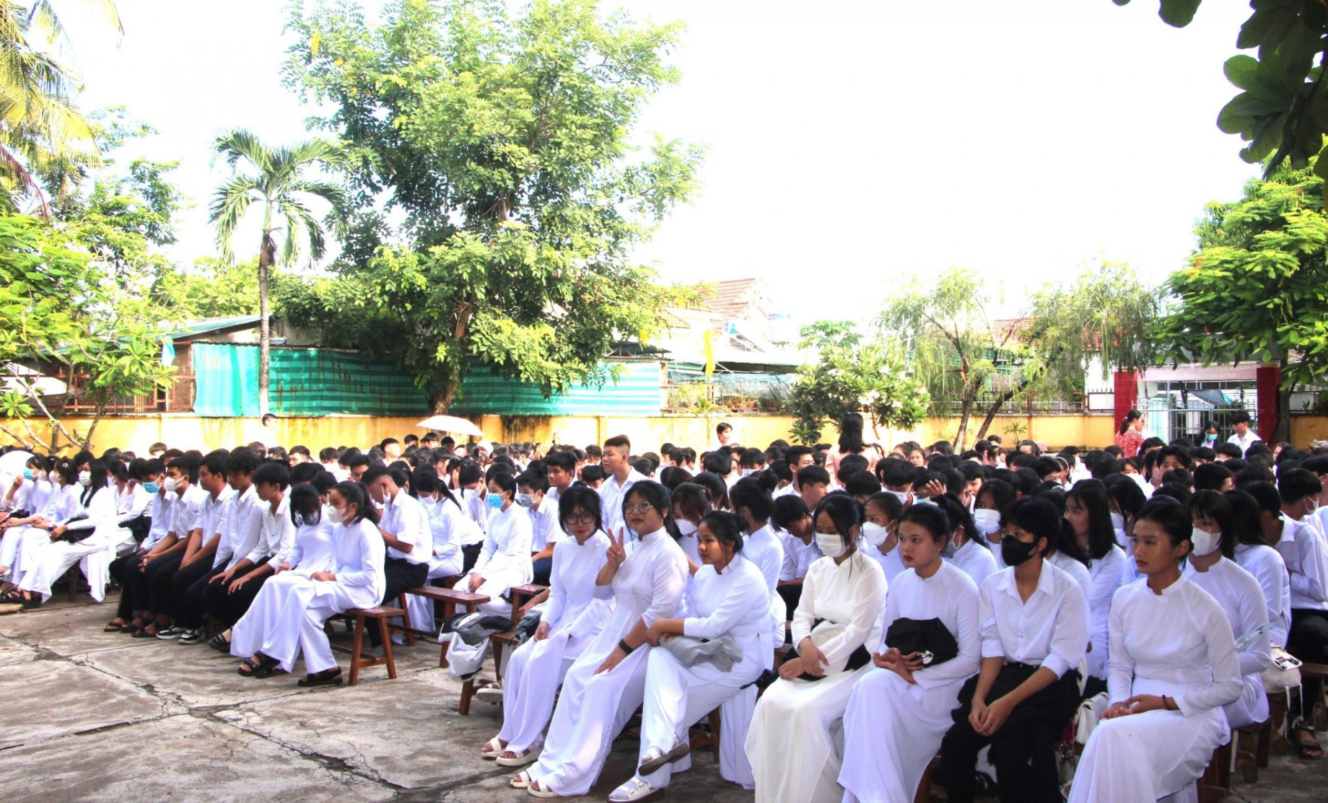 Năm học 2023-2024, Trường Trung cấp Nghề Diên Khánh tuyển sinh được 345 học sinh.