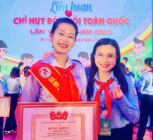 Một liên đội trưởng học giỏi, đa tài