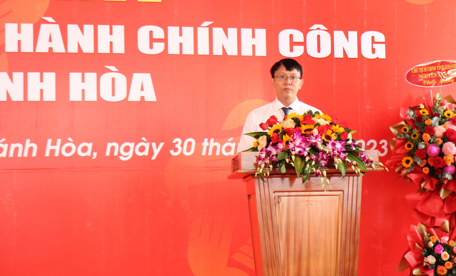 Ông Nguyễn Thanh Hà - Chánh Văn phòng UBND tỉnh, Giám đốc Trung tâm