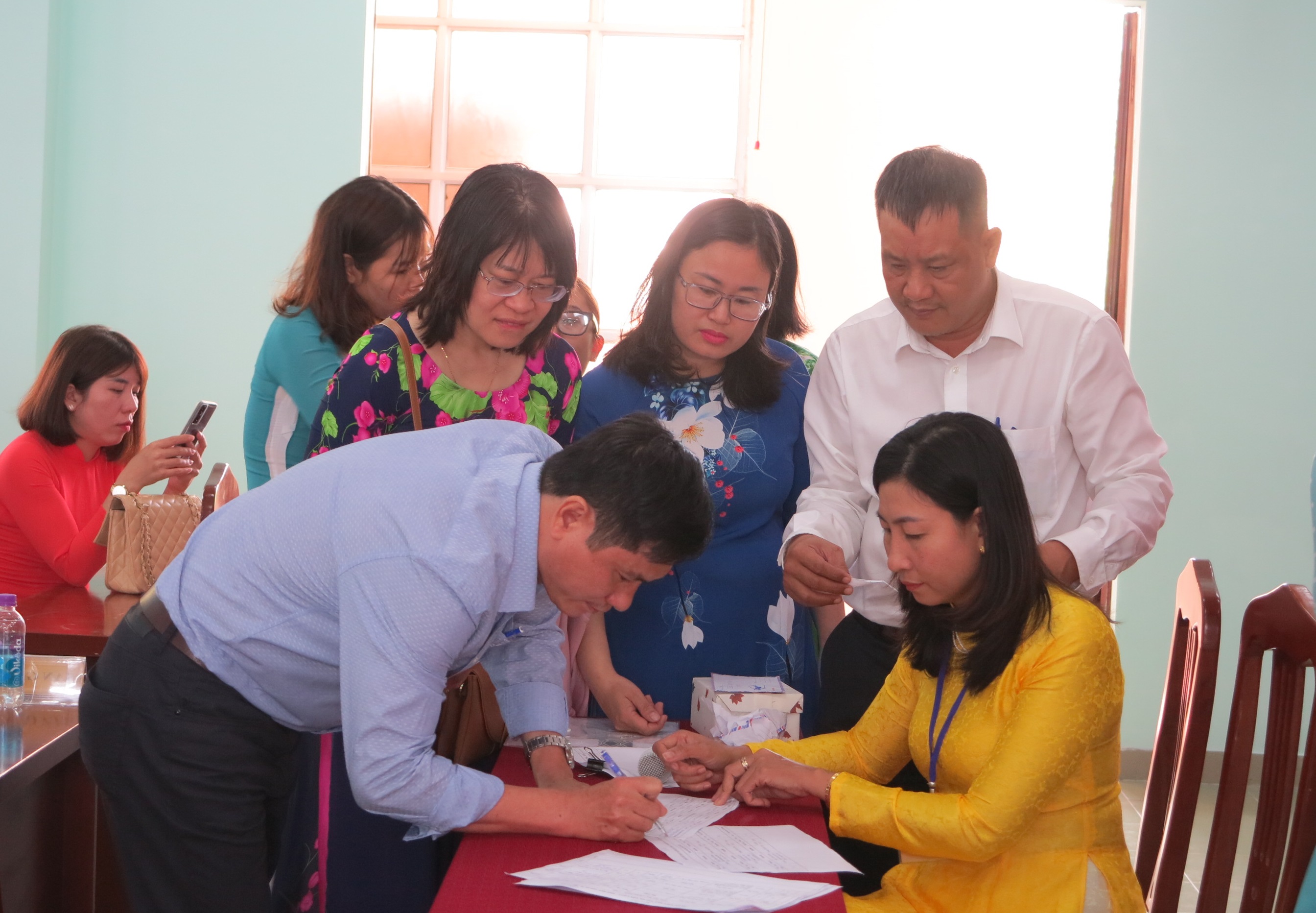 TP. Nha Trang: Tuyển dụng 518 viên chức sự nghiệp giáo dục và đào tạo