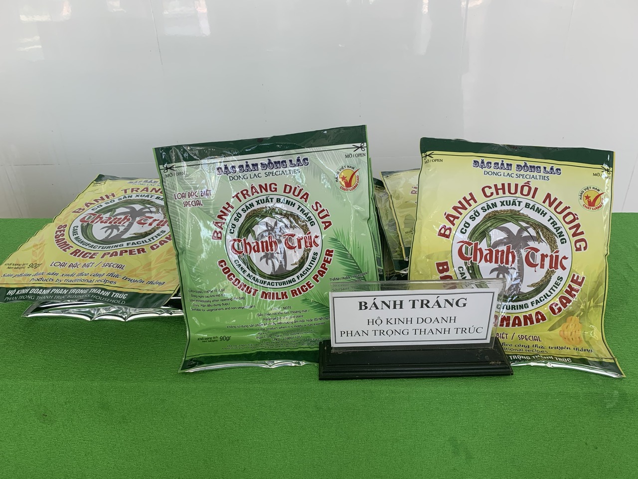 Sản phẩm bánh tráng của hộ kinh doanh Phan Trọng Thanh Trúc, xã Cam Phước Đông.