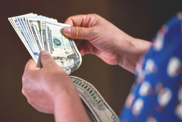 Tỷ giá USD hôm nay (23-9): Đồng USD tiếp tục tăng nhẹ, vượt mốc 105,5