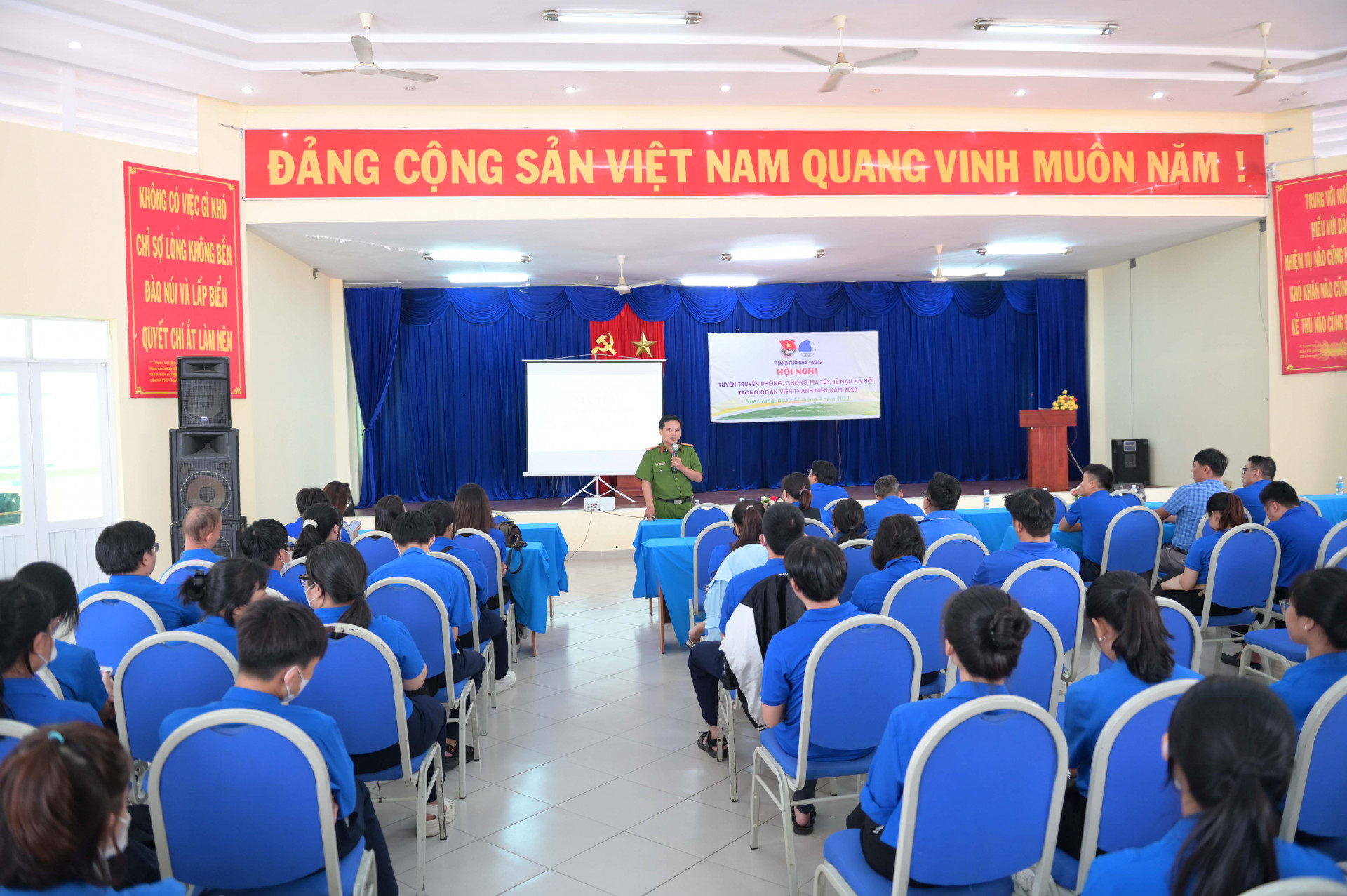 Quang cảnh hội nghị tuyên truyền.