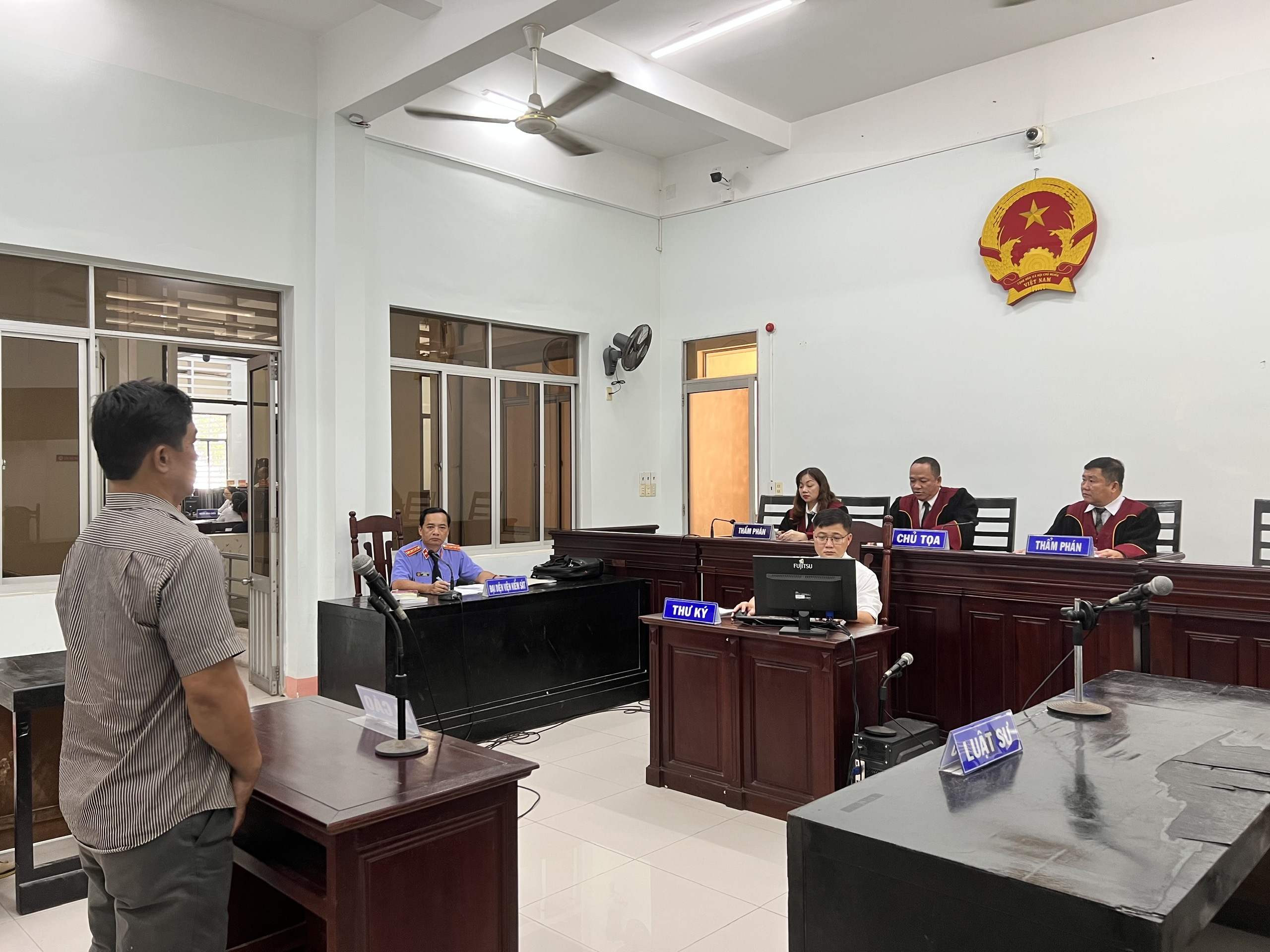 Giảm án cho người hối cải sau khi đánh chủ nợ