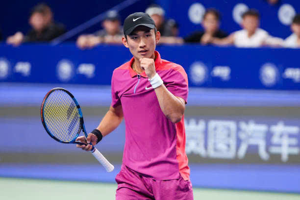 Ngày đi vào lịch sử của quần vợt Trung Quốc 