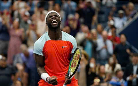  Tiafoe đối diện với đồng hương Fritz 