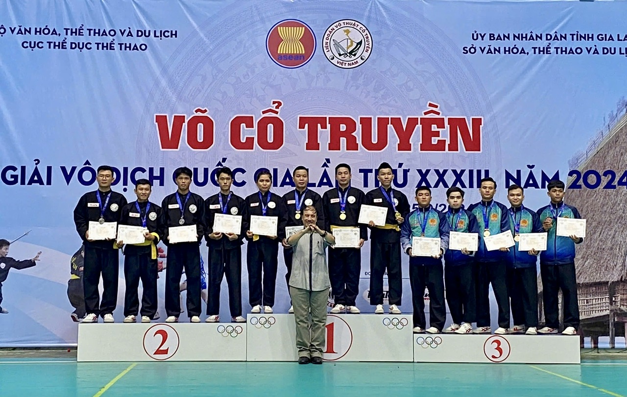 Khanh Hoa athletes win gold medal in demonstrative event

