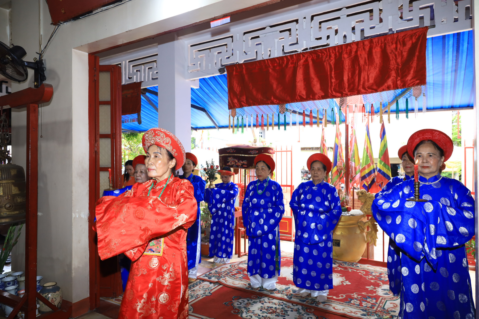 Members of Tran Hung Dao Temple management board performing ritual act paying respect to General Tran Quoc Tuan

