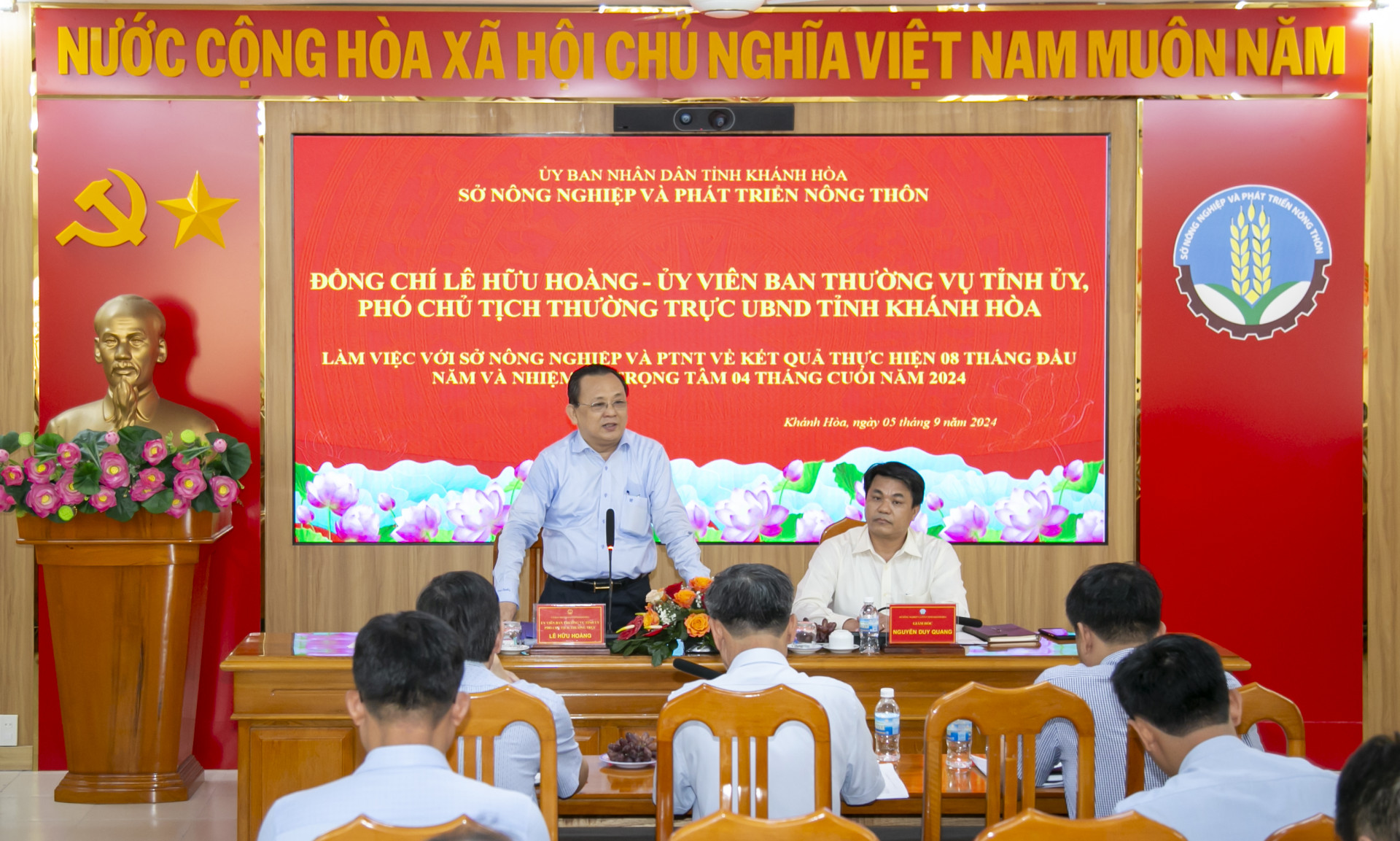 Ông Lê Hữu Hoàng phát biểu chỉ đạo tại buổi làm việc.