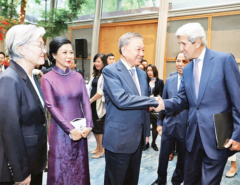 Tiếp tục làm sâu sắc và đưa quan hệ Việt Nam-Hoa Kỳ ngày càng phát triển ổn định, thực chất