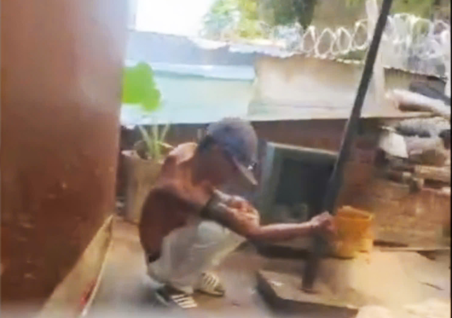 Thâm nhập khu “Lầu 7”