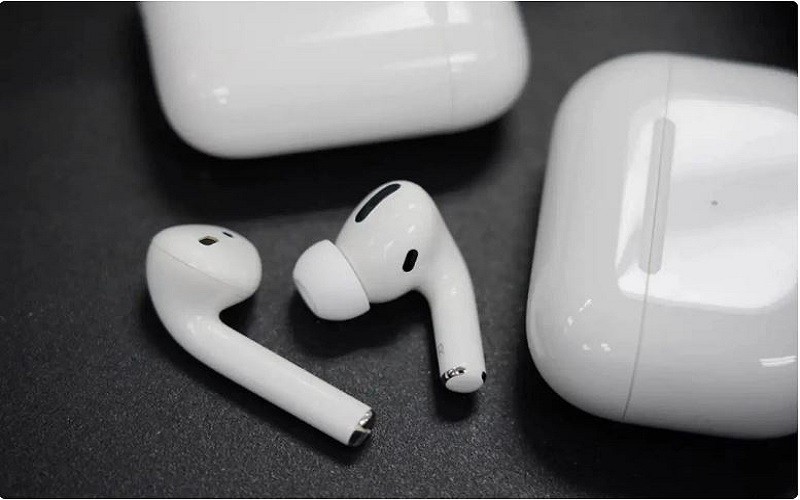 Mách bạn cách vệ sinh mà không làm hỏng tai nghe AirPods
