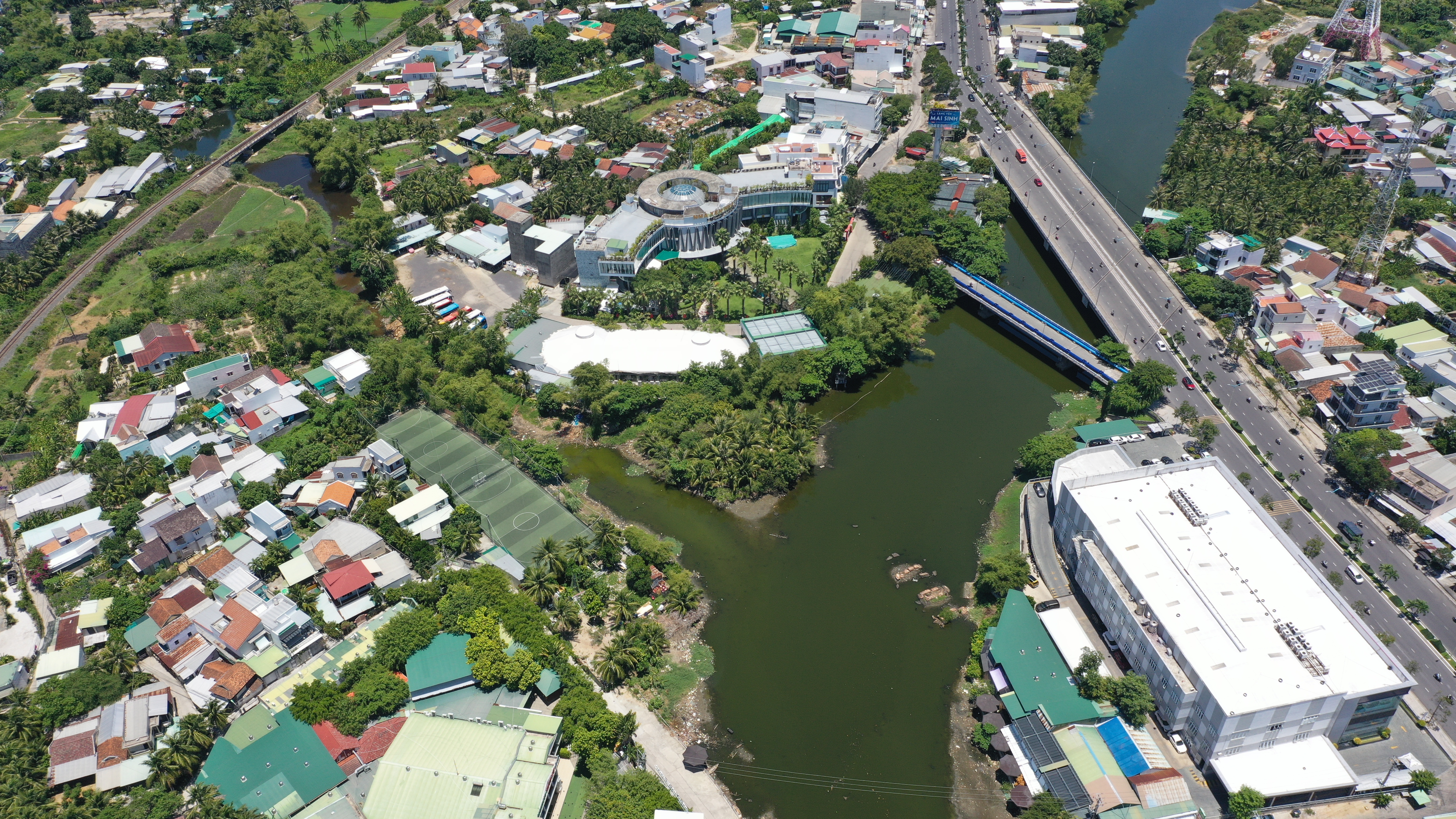 Sau loạt bài: “Trả lại sự trong lành cho một dòng sông”: TP. Nha Trang chỉ đạo khẩn trương xử lý