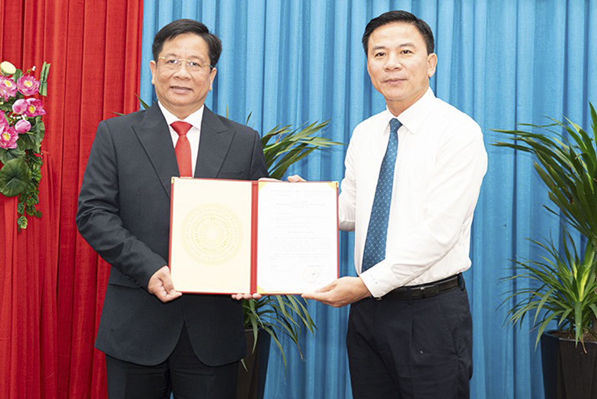 Ông Hồ Văn Mừng giữ chức Phó Bí thư Tỉnh ủy, Chủ tịch UBND tỉnh An Giang