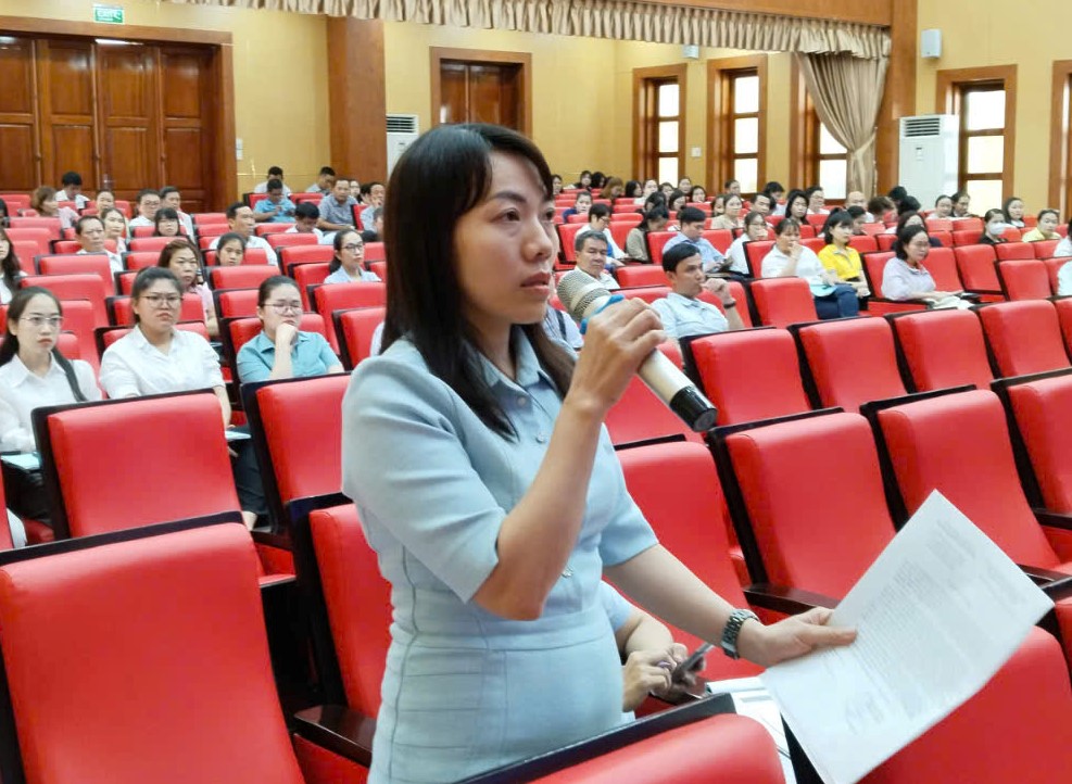 Gần 300 đại biểu được tập huấn nghiệp vụ công tác đăng ký biện pháp bảo đảm