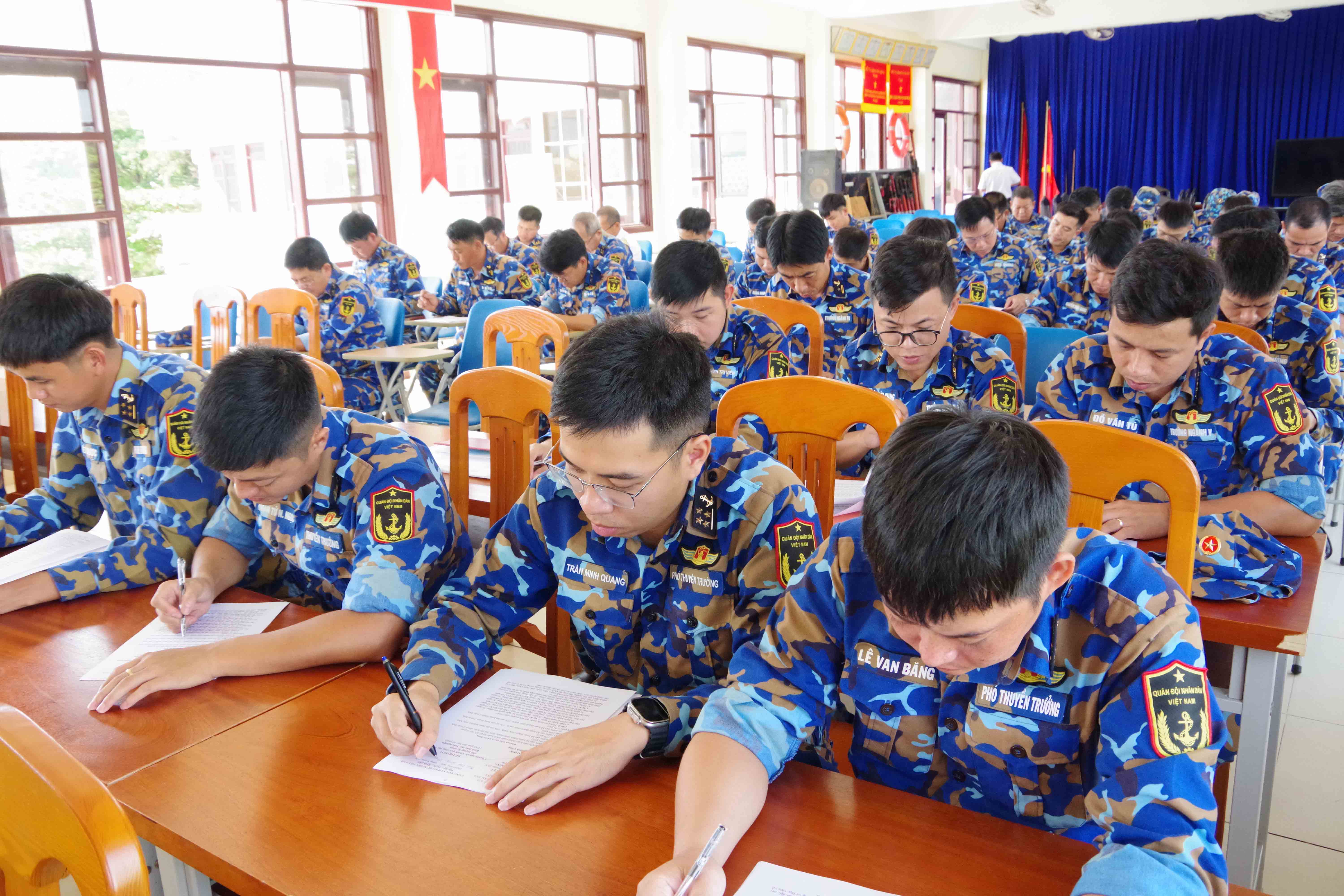 Học viện Hải quân: Tổ chức hội thi xe tốt, tàu chính quy mẫu mực